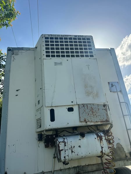 მანქანა მაცივარი