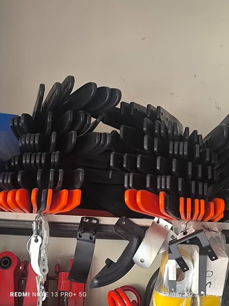 პრესის სალტეები